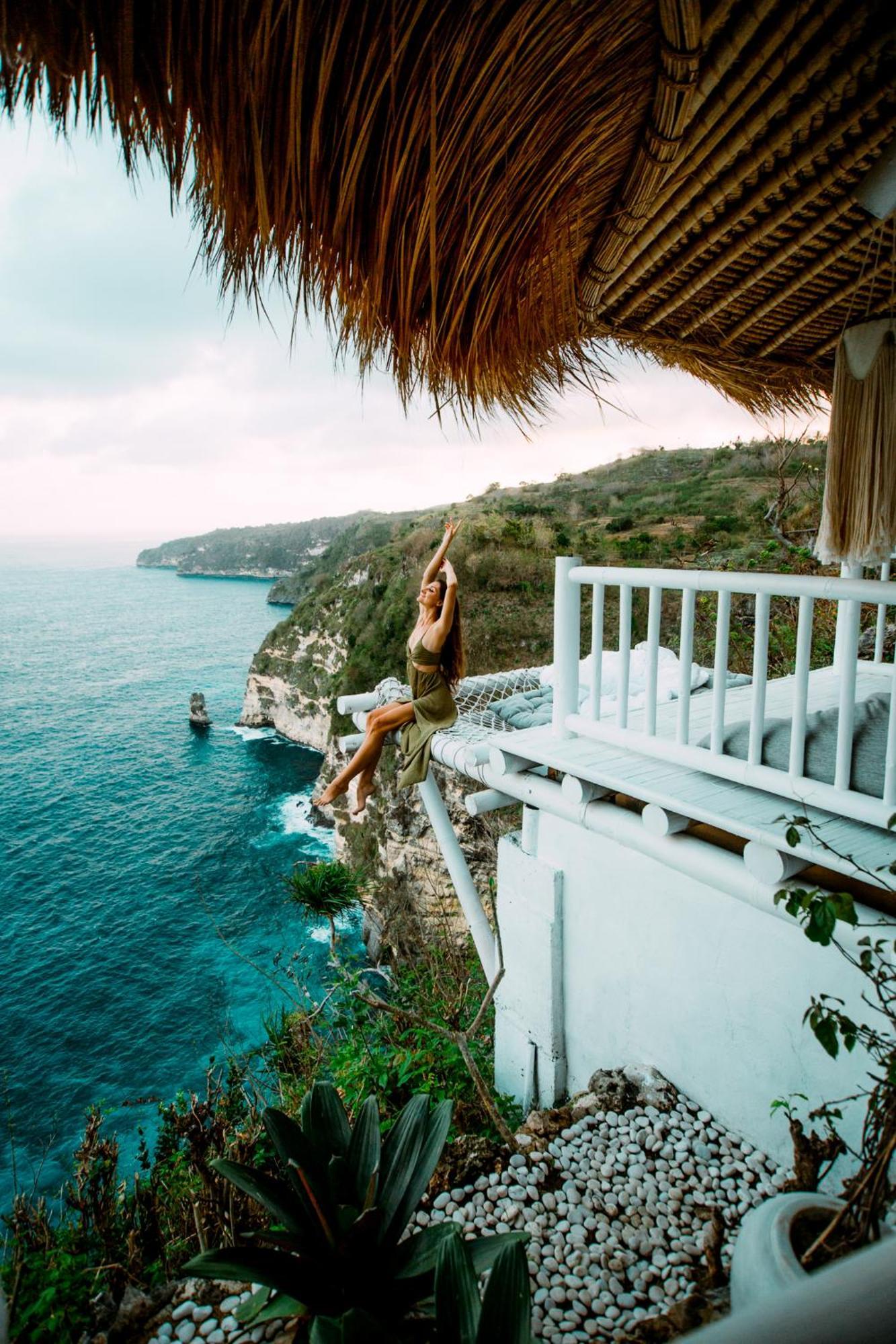 Tropical Glamping Nusa Penida Diamond - Cliff Side Edge Villa