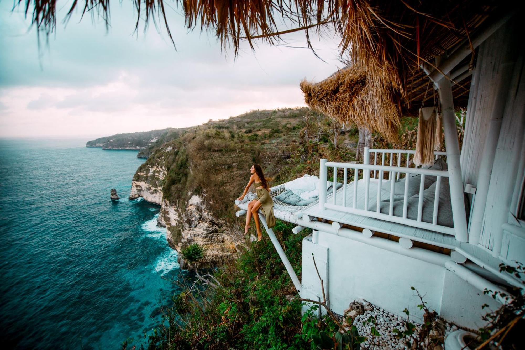 Tropical Glamping Nusa Penida Diamond - Cliff Side Edge Villa Pelilit
